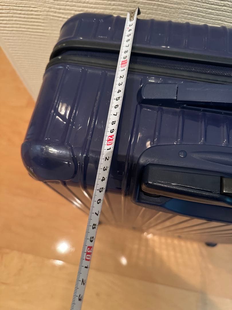RIMOWA ネイビー　キャリーケース