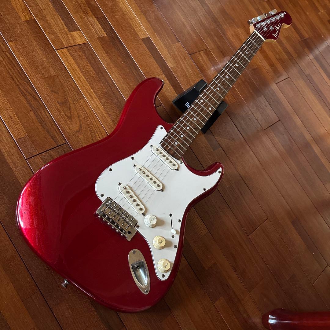 ストラトキャスタータイプ エレキギター