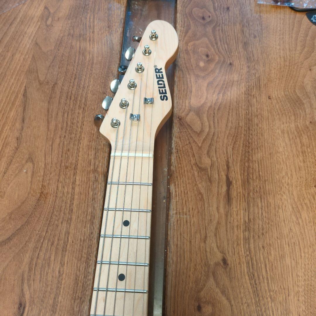 美品エレキギター 水色ミニギター子供用