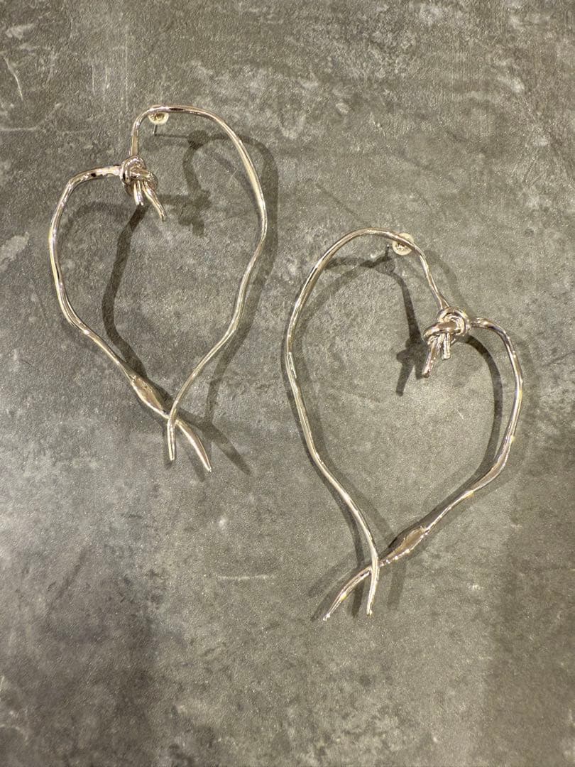 NOEUDUヌゥユゥラブビッグハートピアス Lien シルバー神崎恵滝沢眞規子