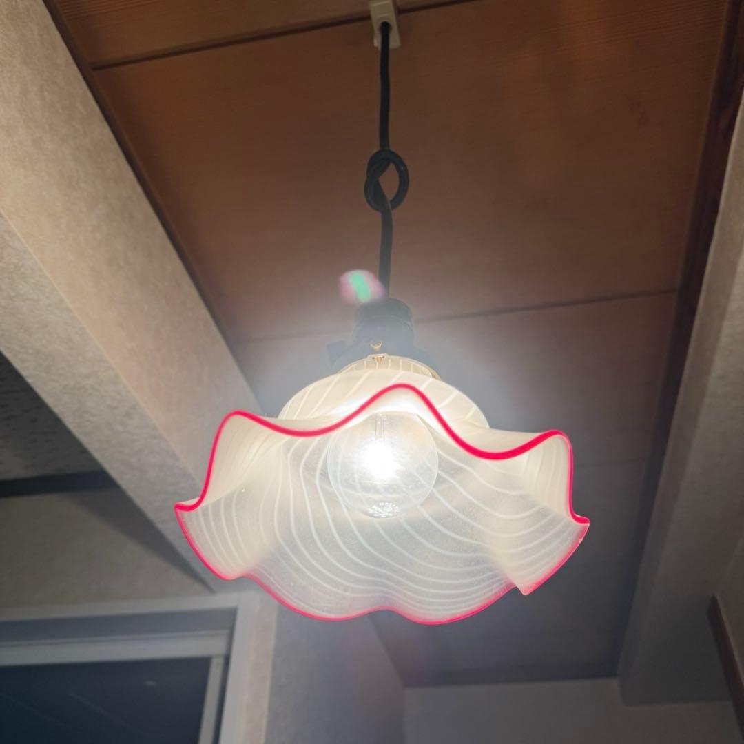 波型ガラスシェード ペンダントライト　アンティーク