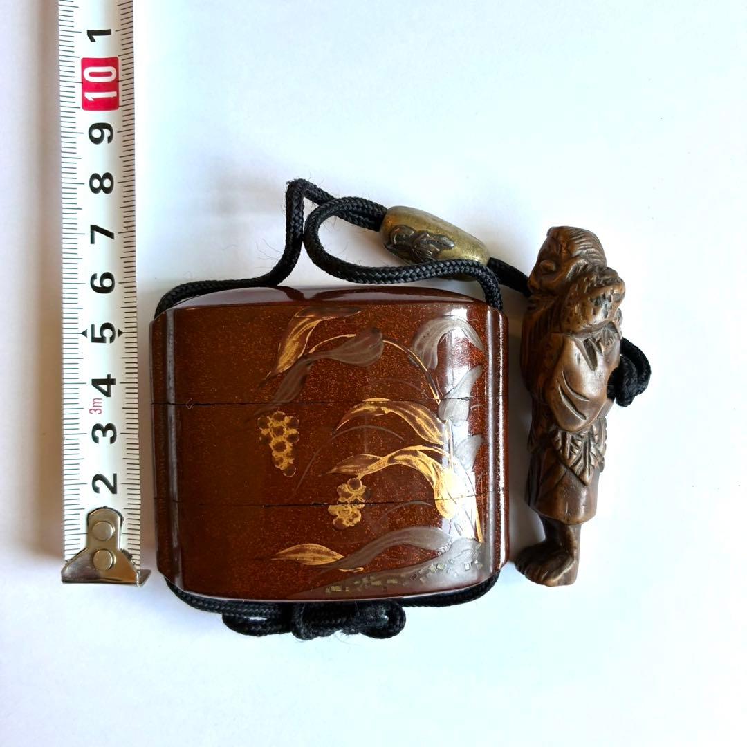 時代鶉蒔絵印籠