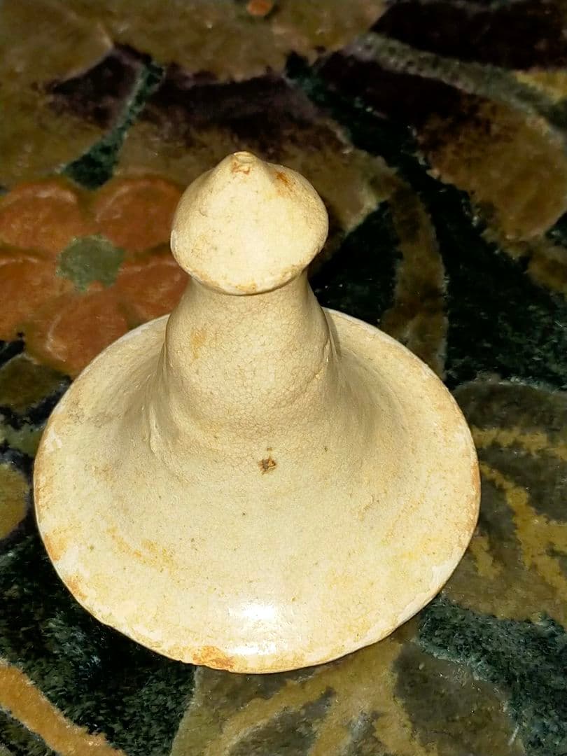 ♥値下げ！中国　白釉　花瓶　発掘品　カケあり　桐箱付き　出土品　骨董　古玩