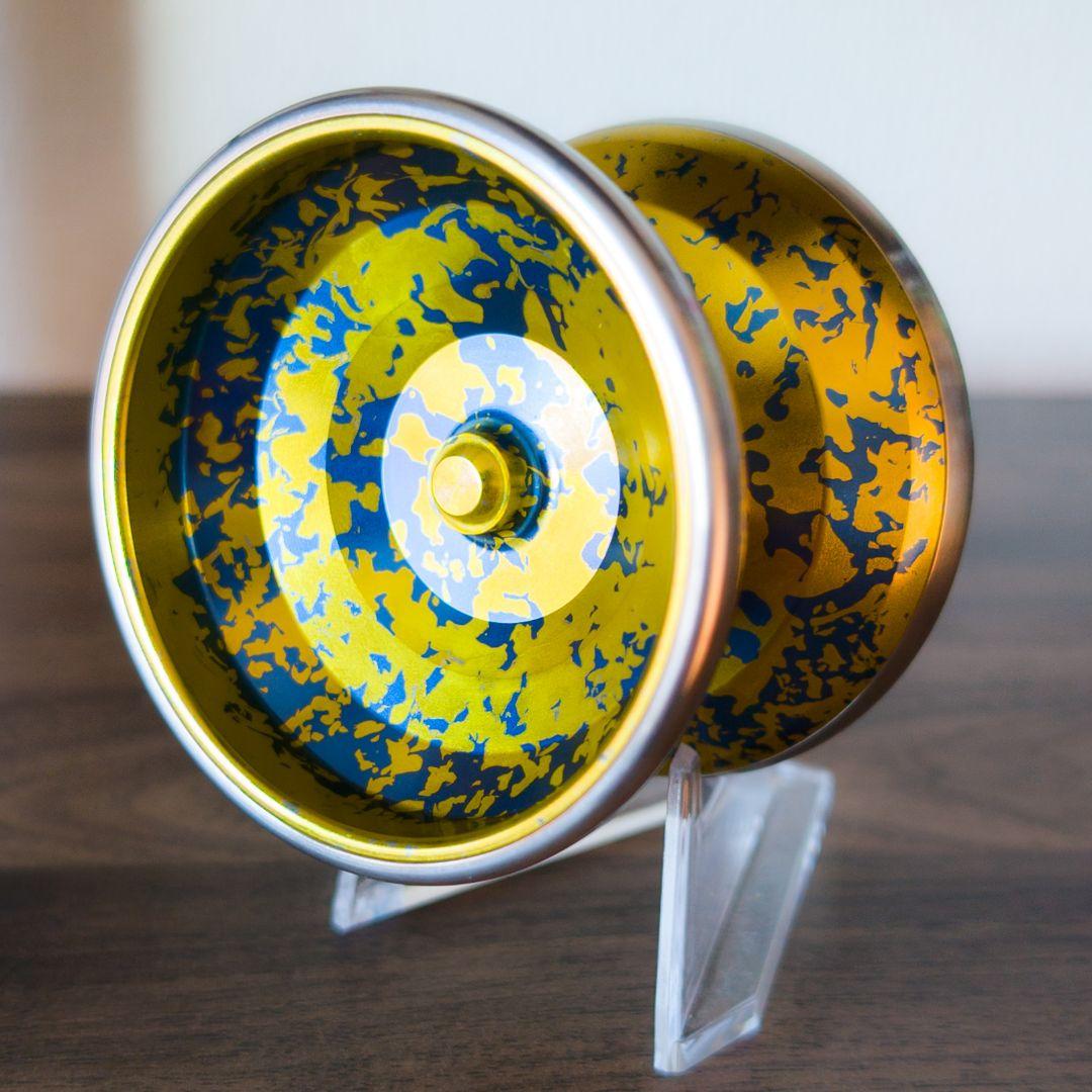 ターニングポイント　アヌビス　スプラッシュイエロー