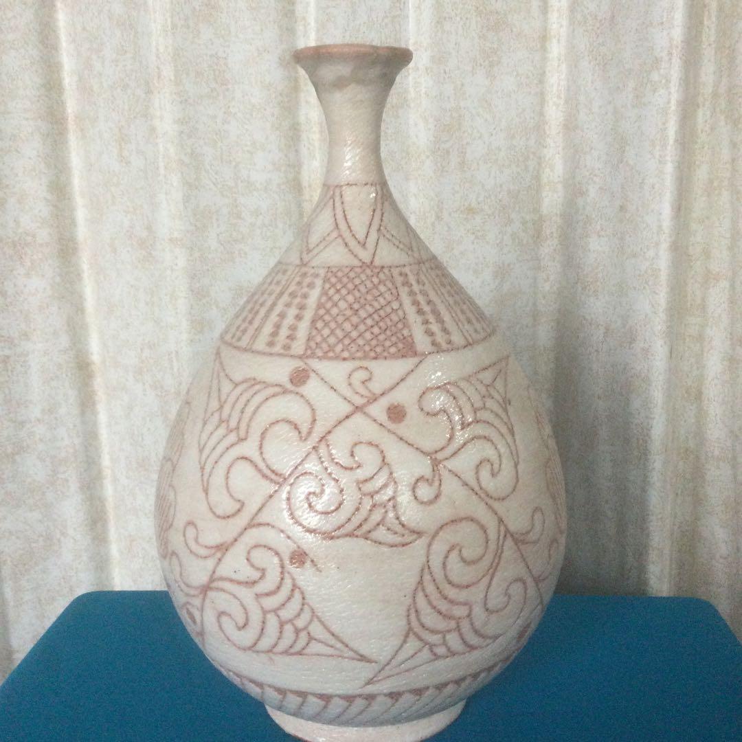 【HMZ146】 白志野 荘山窯　壺　置物　長期保管品