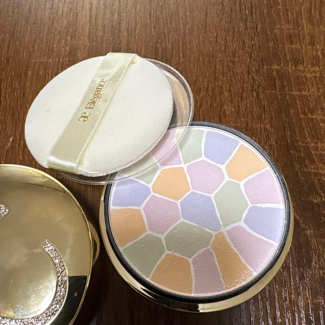 ✳︎ミイナ✳︎エレガンス　プードルフェイスパウダー