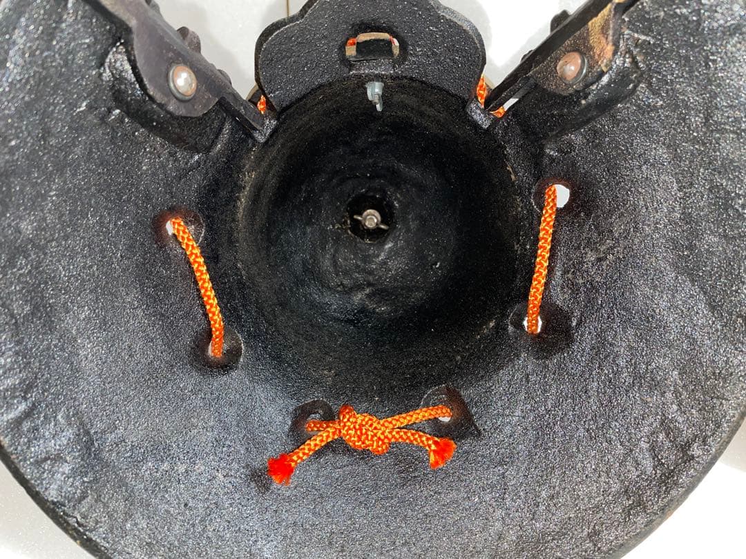 金属製の武具飾り 獅子・龍彫刻付き ２個セット