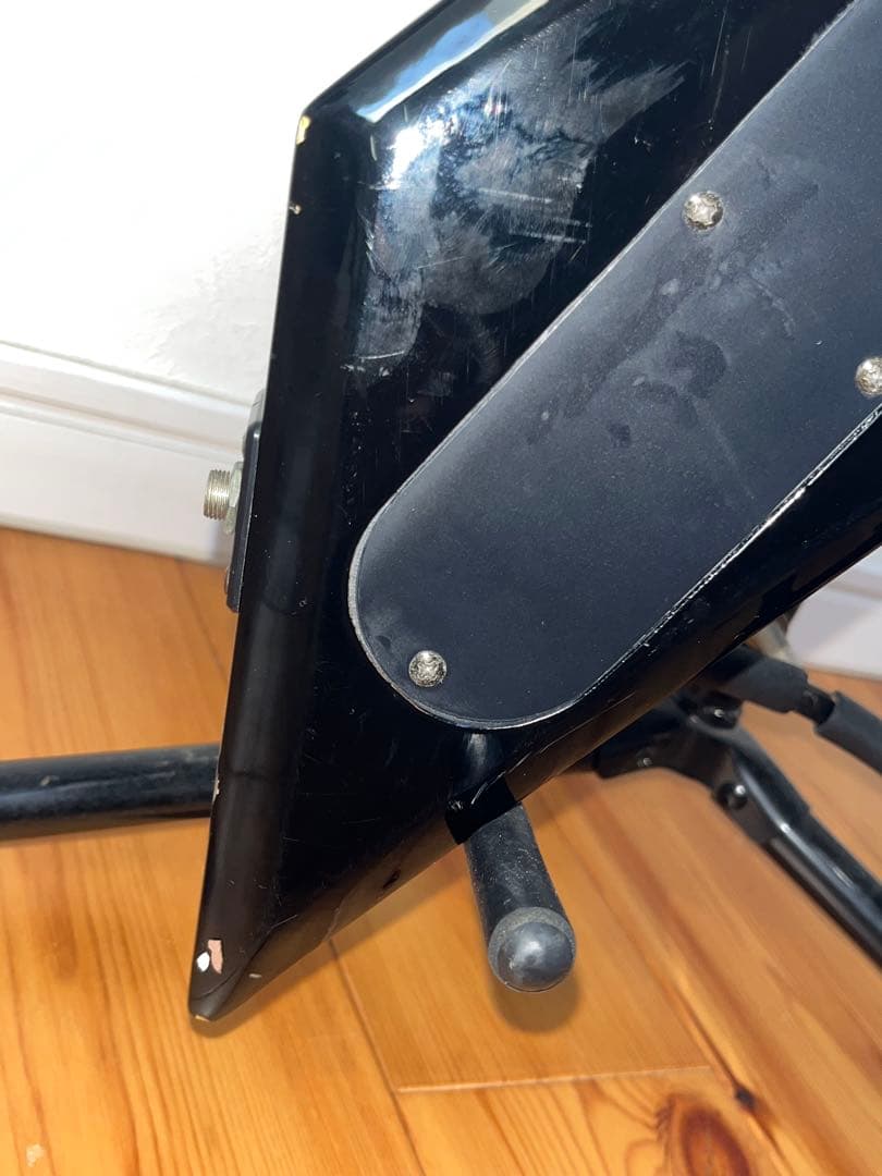 【ふぐたアナゴさん】送料込‼️ 変形ギター 音出し確認済 黒 モッキンバード