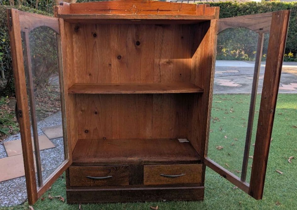 エ*ス様 昭和レトロ　アンティーク木製キャビネット ガラス扉付き　戸棚
