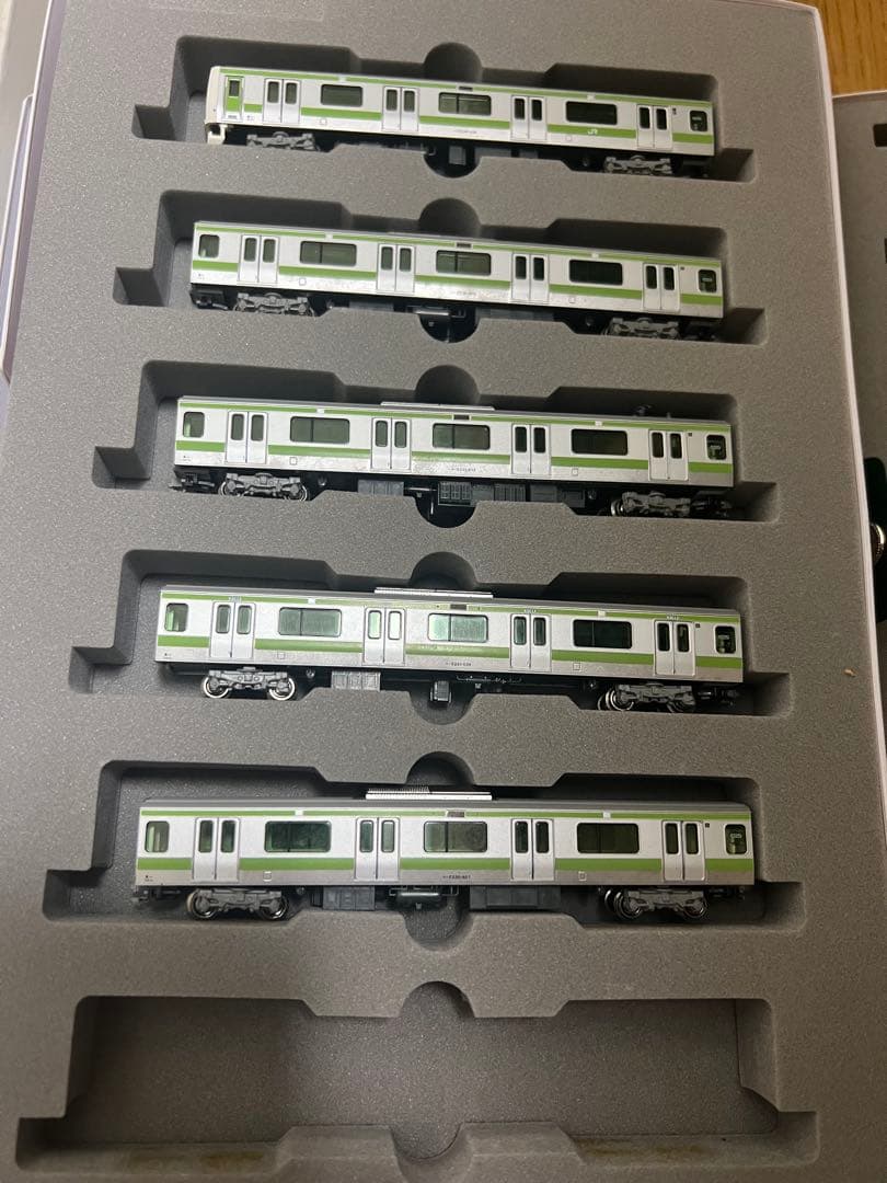 E231系500番台山手線11両セット KATO6ドア入