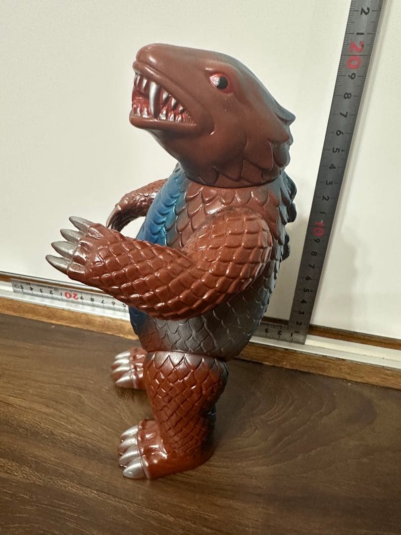 ブルマァク　地底怪獣　モグネス　ソフビ