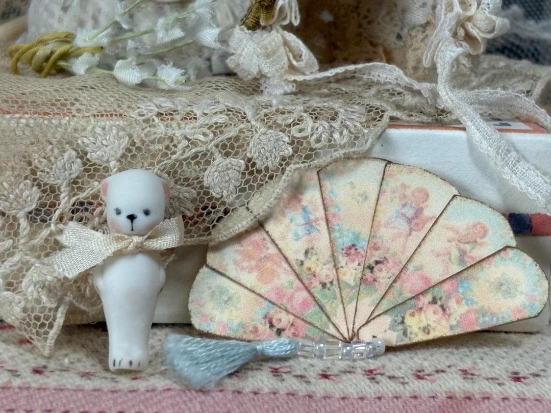 ✨期間限定✨オデット用衣装＆ミニチュア小物セット　ビスクドール　ミニョネット