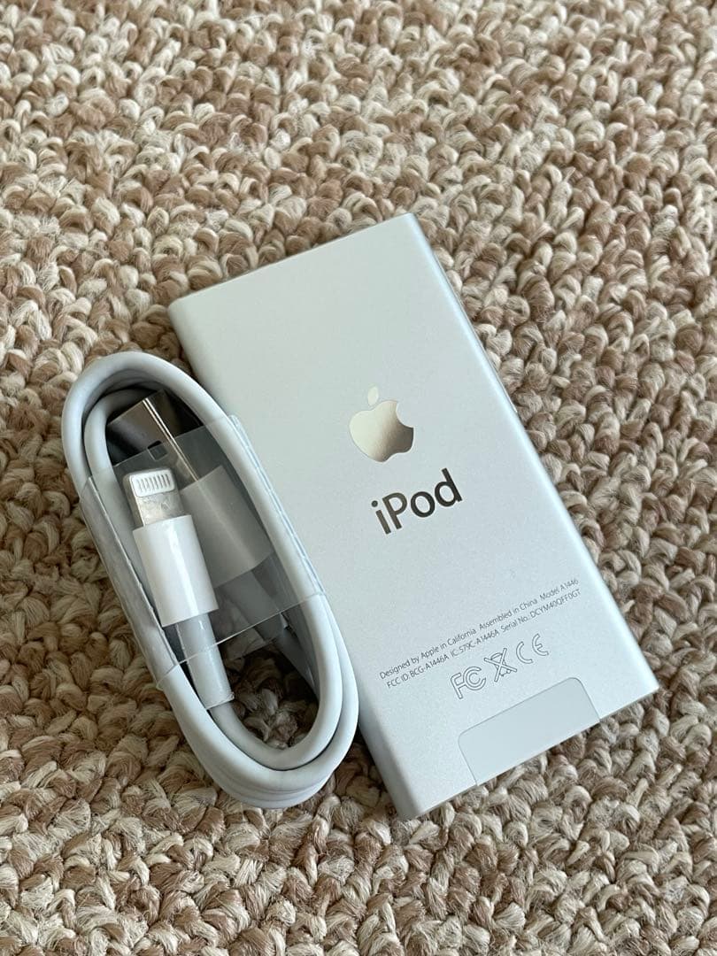 ☆美品 動作確認済 iPod nano 第7世代 シルバー Bluetooth