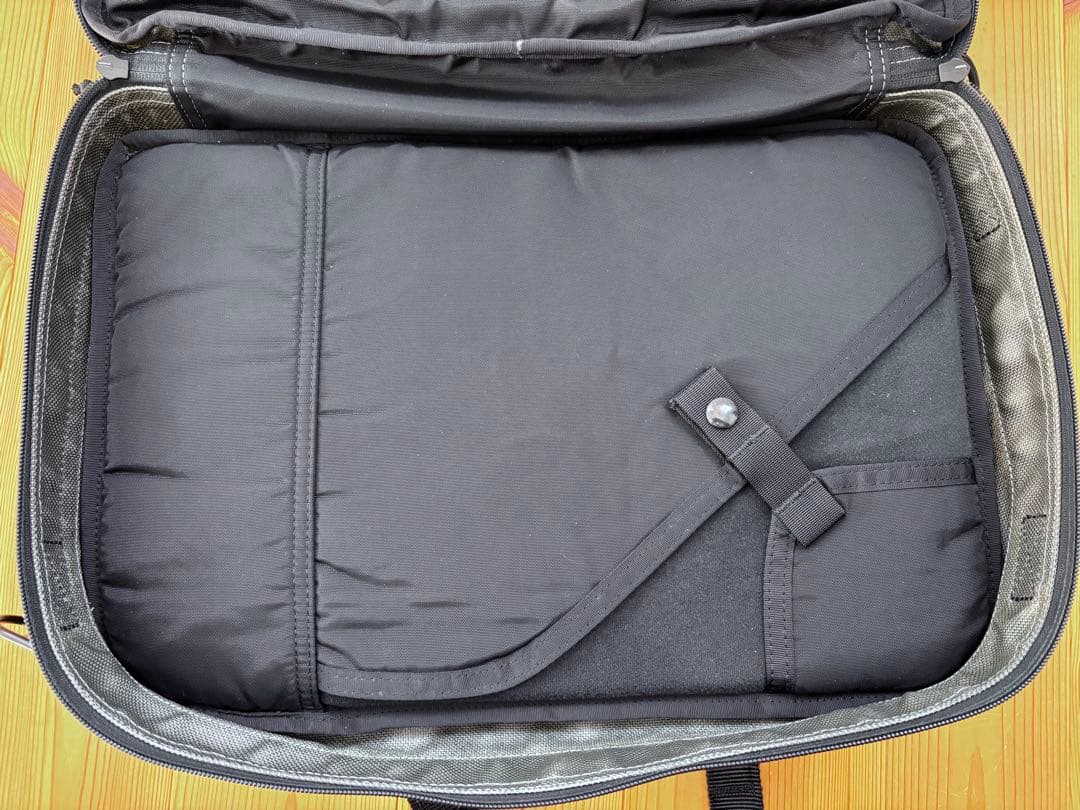 美品｜NEO TRINITY LINER