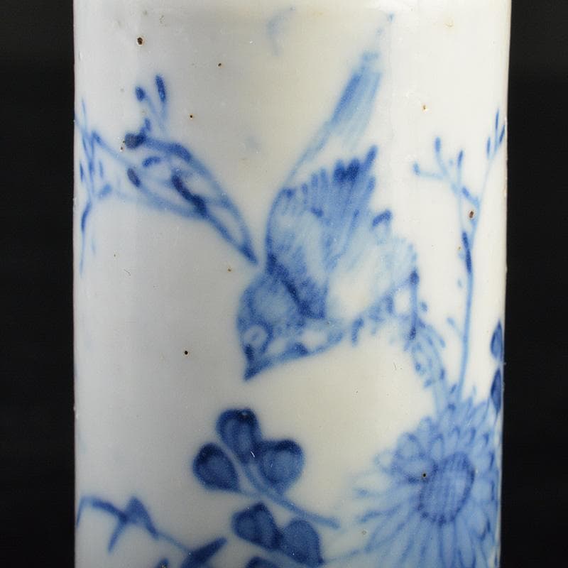 中国　清朝　青花花文鼻煙壷　花瓶　2点　李朝螺鈿装飾六角箱入り　C　R7421