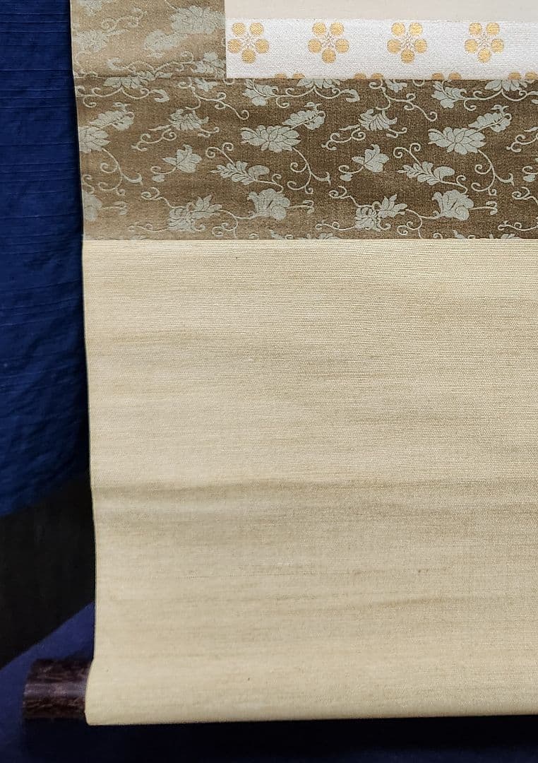 【糸菊図】戸田北遥 2706 白キクに小禽 肉筆 掛け軸 共箱