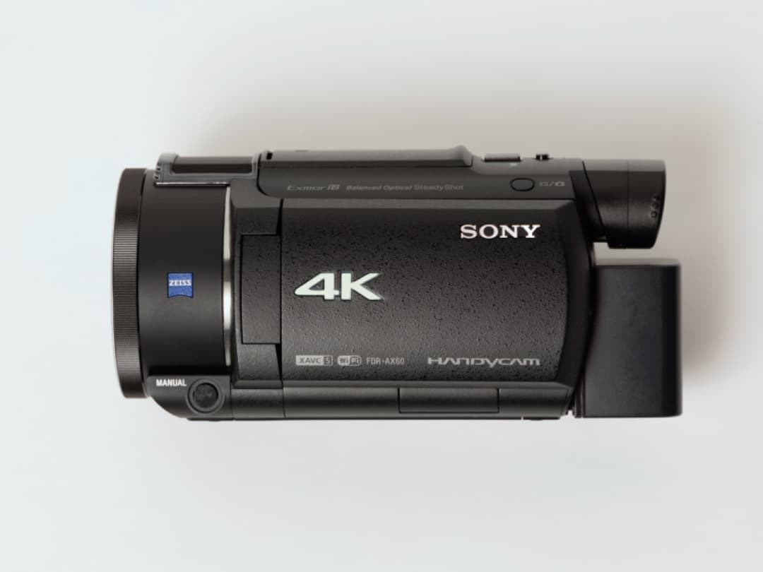 さらに値下げ SONY FDR-AX60 高画質4Kハンディカム美品