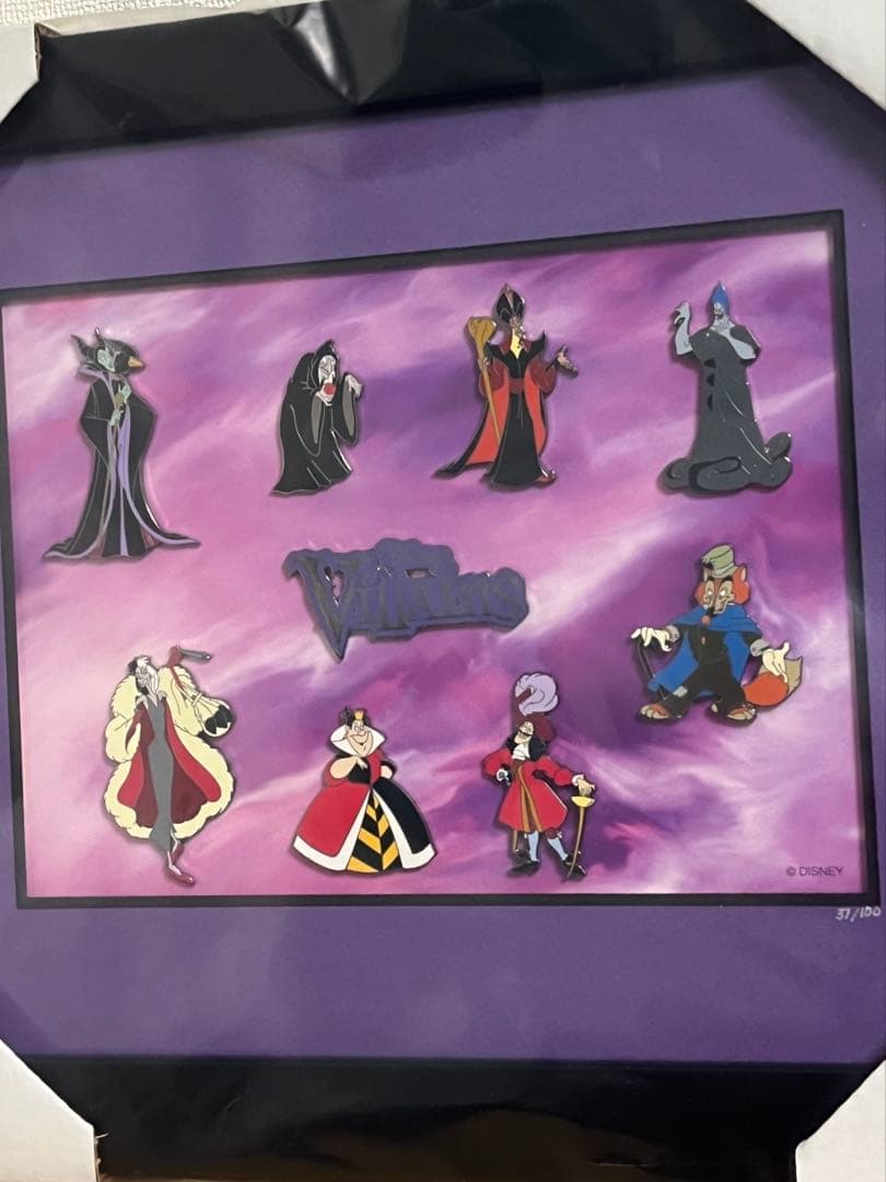 ディズニー　ストア　ヴィランズ　ピンバッジ　セット