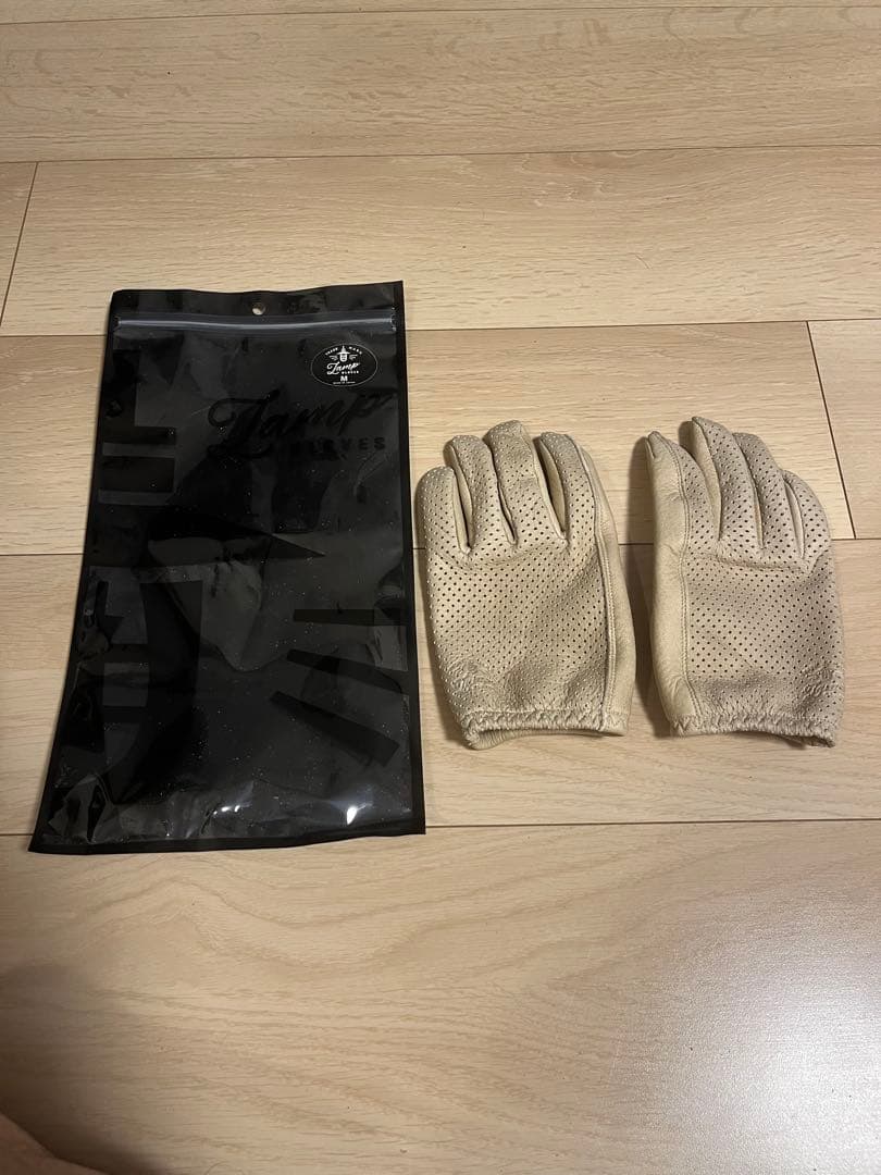 ランプグローブス　パンチンググローブ　グレージュM