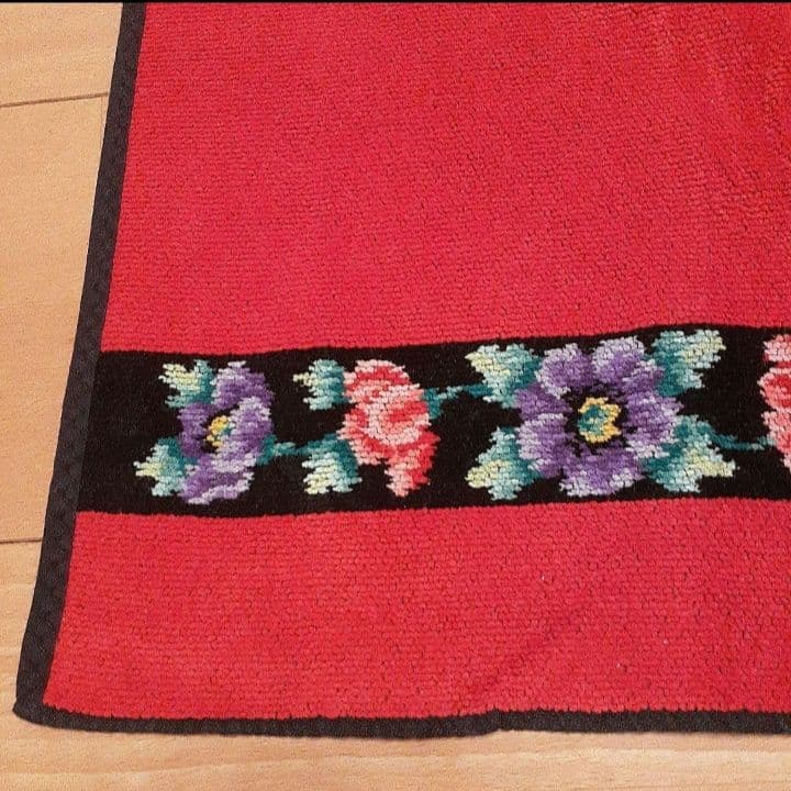 FEILER 花柄刺繍 バスタオル 赤青黄 Made in Germany