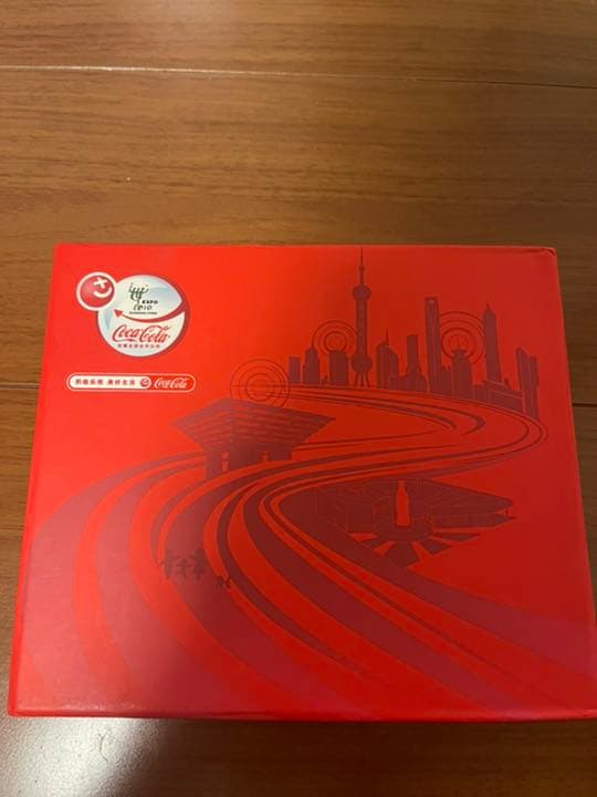 2010 EXPO コカコーラ　ピンバッジ　限定品