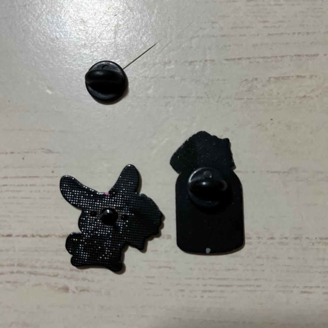 ピンバッジセット36個　メルル