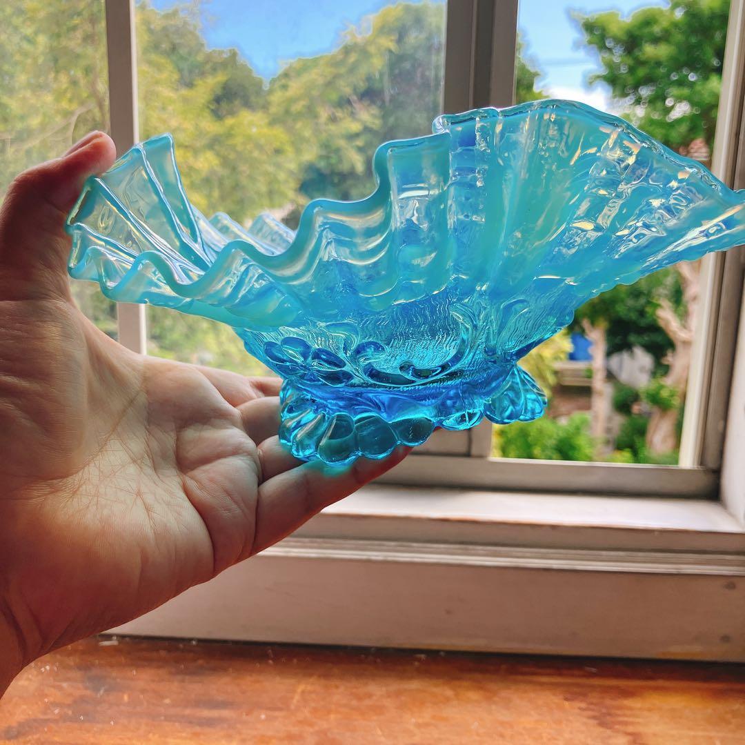 ブルー　オパルセント　ウランガラス　フリル ボウル フェントンかも