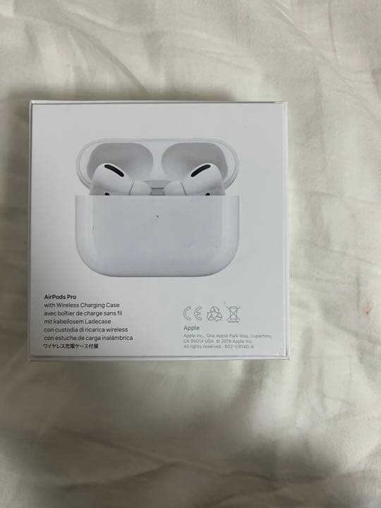 ヘッドホン APPLE MWP22J/A
