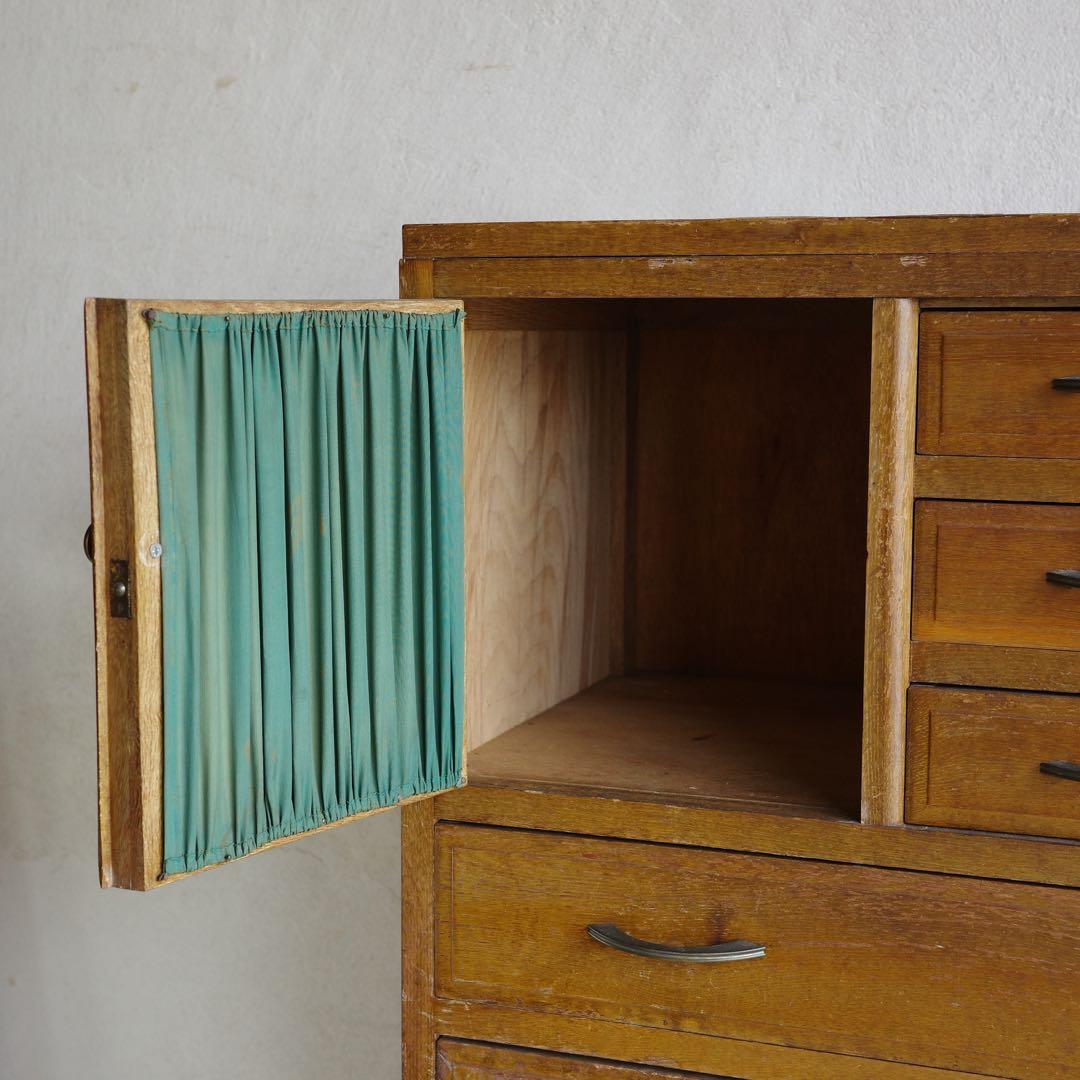 和モダンな箪笥　レトロ　ジャパンビンテージ