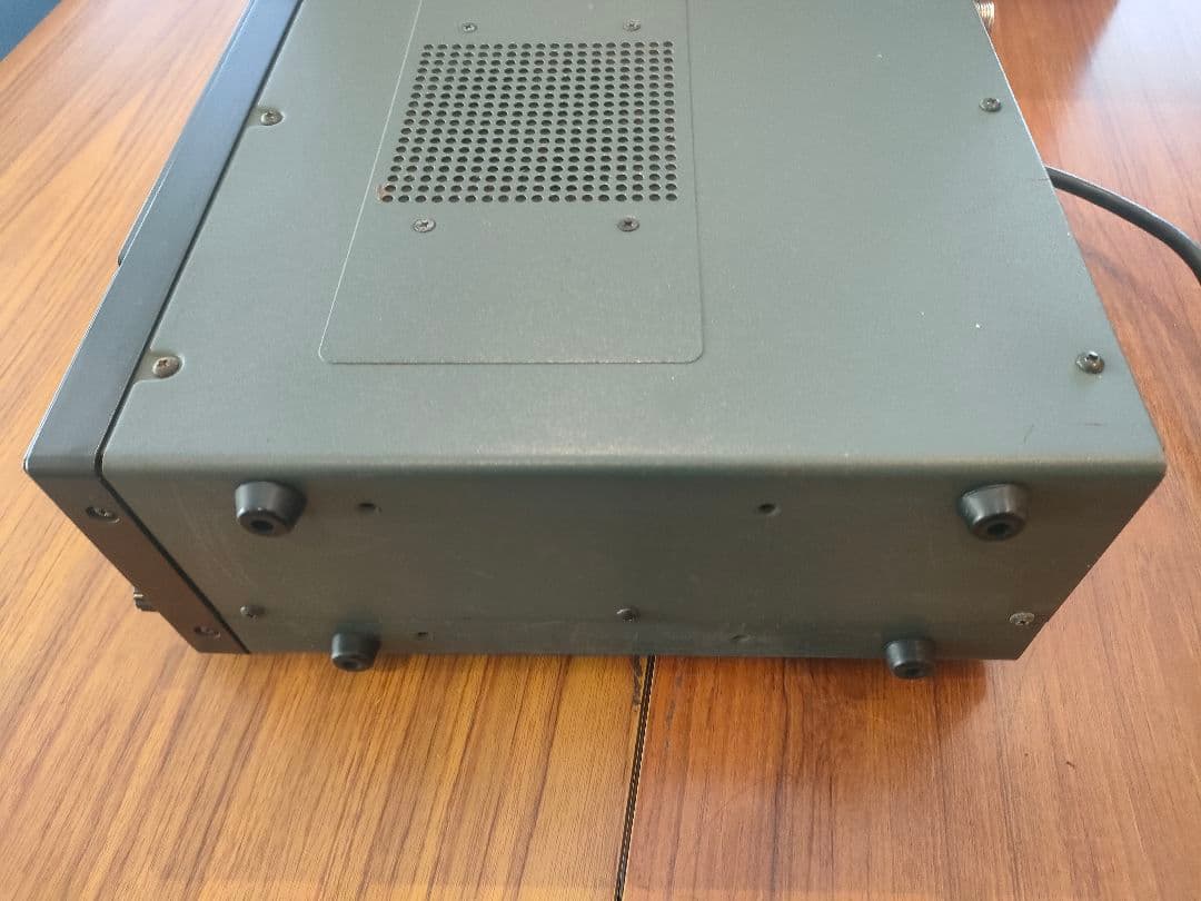 Icom IC-R7000 受信機