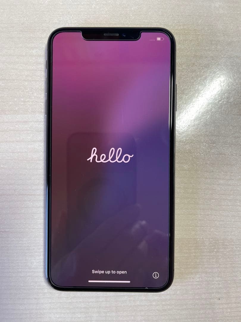 Apple iPhone XS MAX 256GB スペースグレー