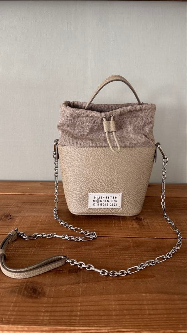 メゾンマルジェラ 5AC バケットバッグ ベージュ