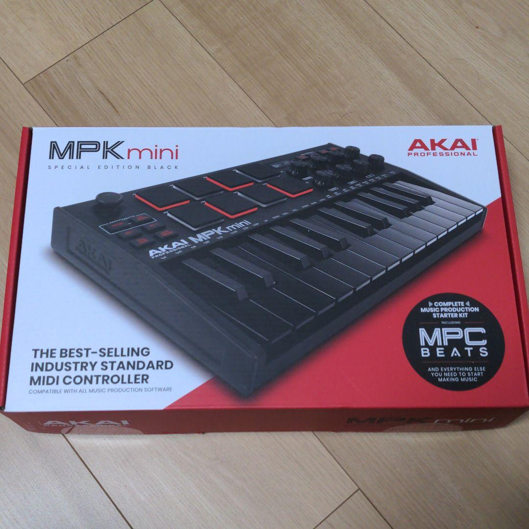 Akai Pro MIDIキーボード 25鍵USB ベロシティ対応8パッド