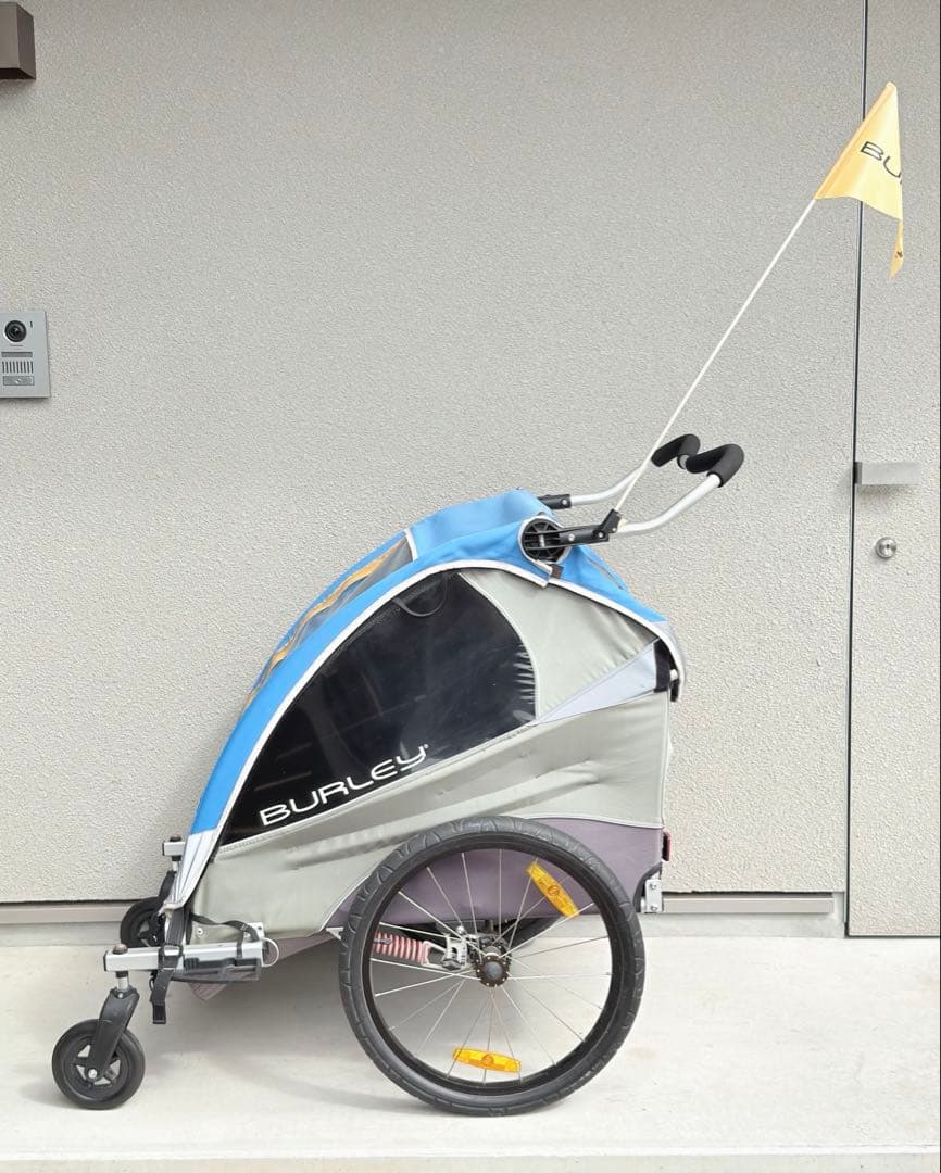 burley D’lite2 2人用トレーラー + 付属品