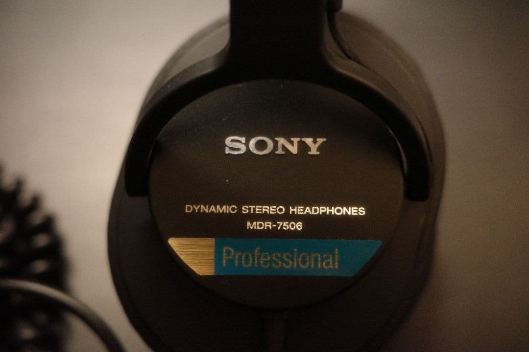 SONY ( ソニー ) MDR-7506 スタジオモニターヘッドホン