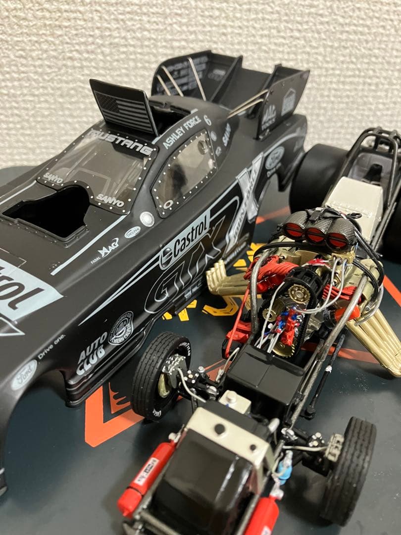 1/24 hotwheels ドラッグレース ファニーカー　GTX カストロール