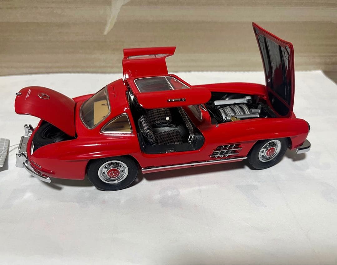 フランクリンミント 1/24 1960 メルセデスベンツ 300 SL レッド