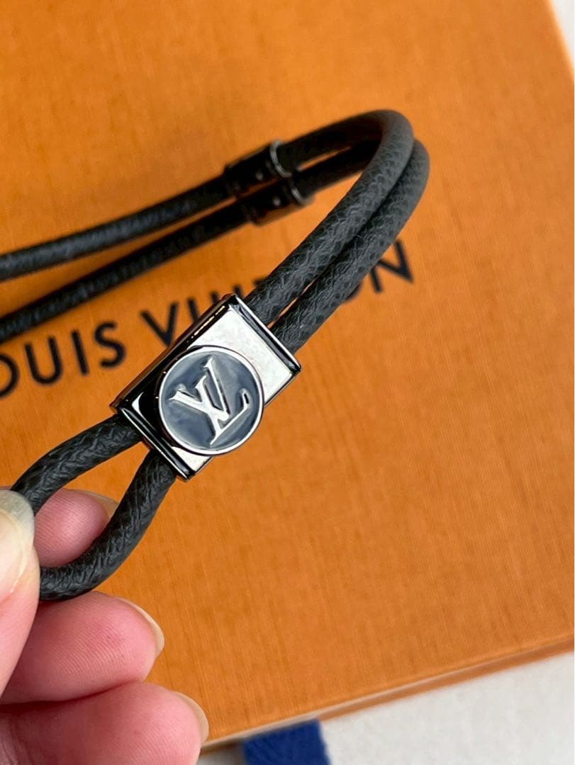 【一度使用】ルイヴィトン モノグラム エクリプス ループ イット ブレスレット