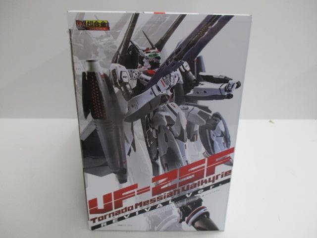 DX超合金　VFー２５F　トルネードメサイアバルキリー