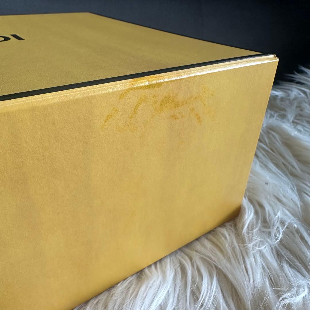 FENDI ピーカブー アイシーユー スモール