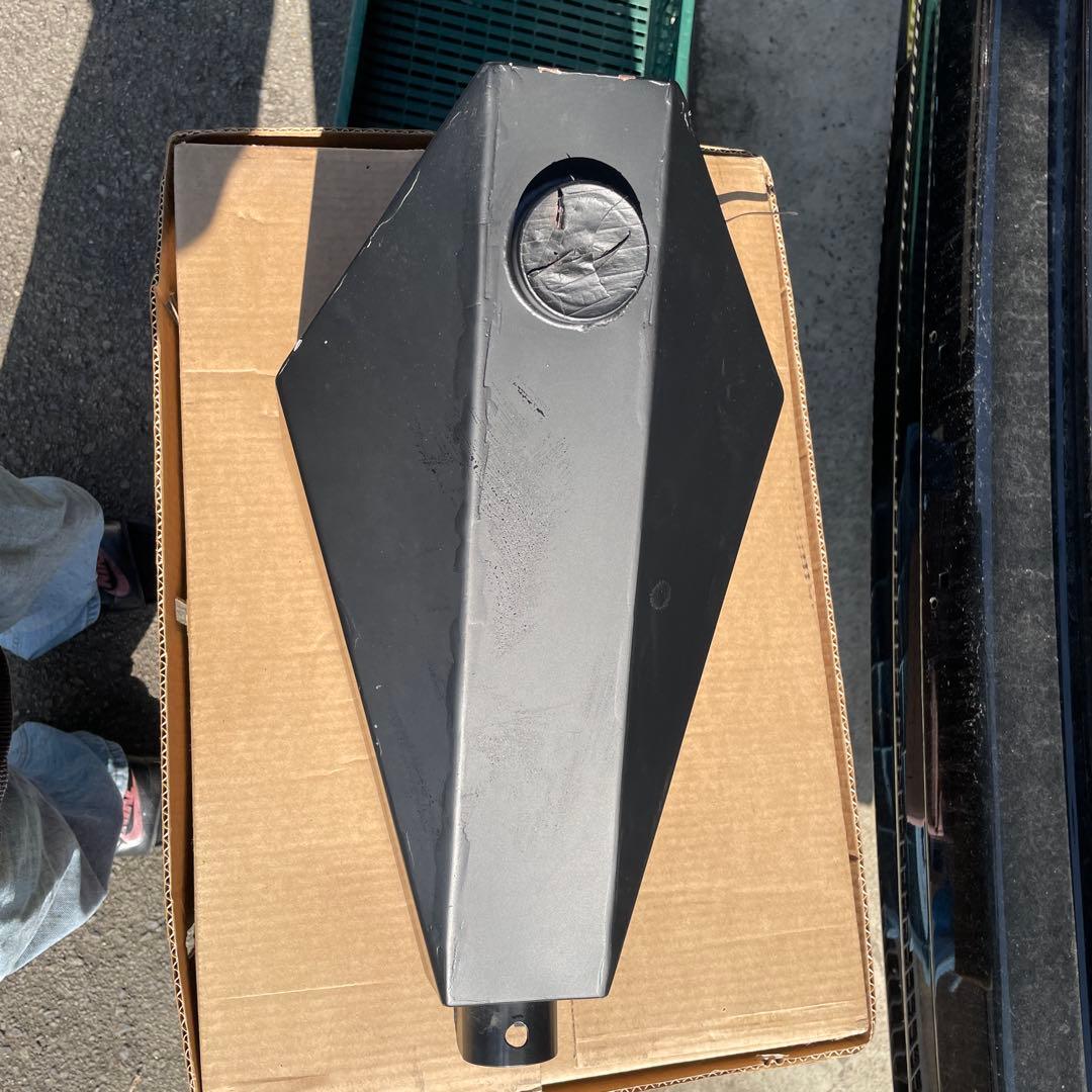 コフィンタンク　ショベル