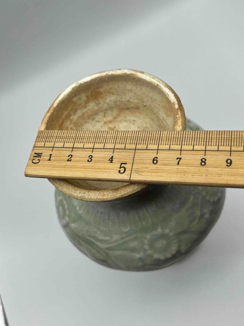 北宋時代　青白磁 纏枝貼花牡丹文菱口瓶 湖田窯花瓶 影青 花入れ(B-88)