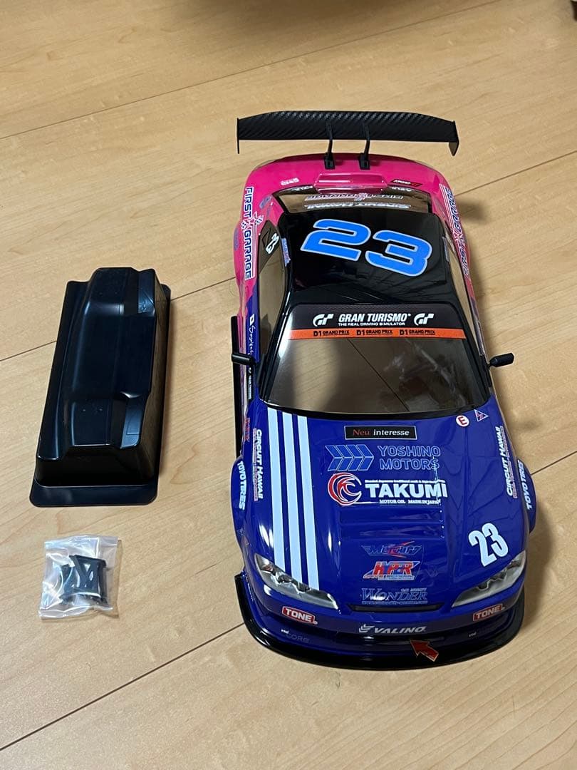 ヨコモ　ドリフト用ボディ