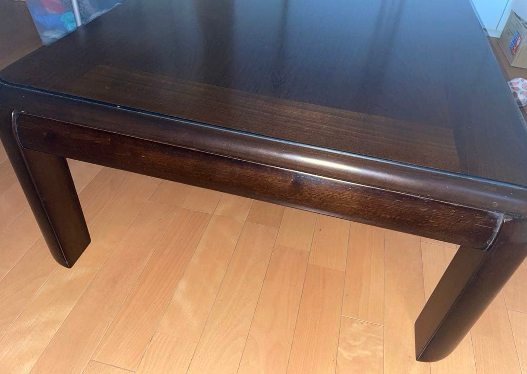 アンテーク家具　ダークブラウン 木製座卓 約108cm x 78cm 平成レトロ
