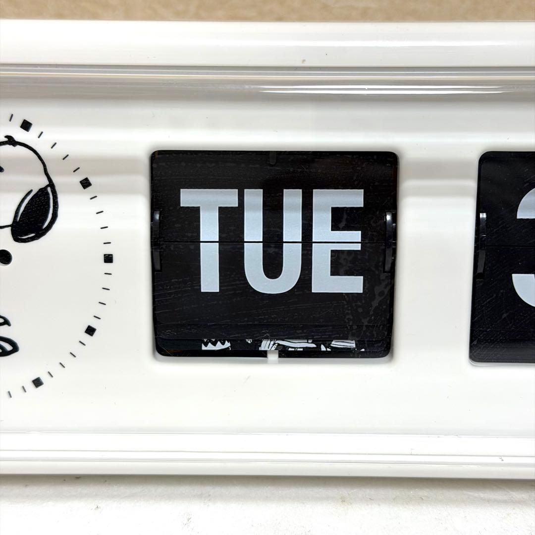 d*4様 希少★TWEMCO × PEANUTS スヌーピー パタパタ時計 BQ