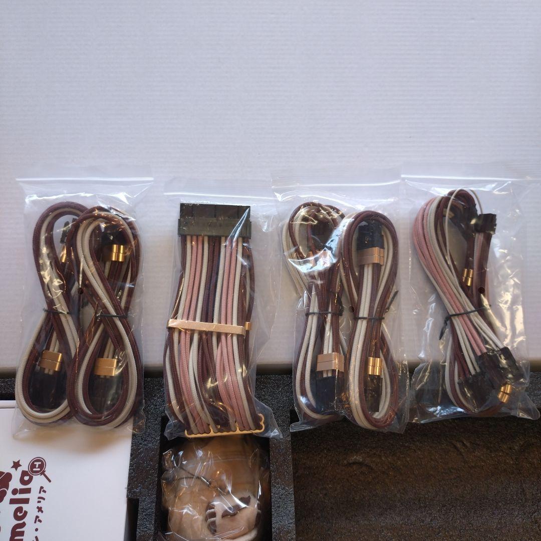 HYTE PCケース Y40 hololive Englishワトソン・アメリア