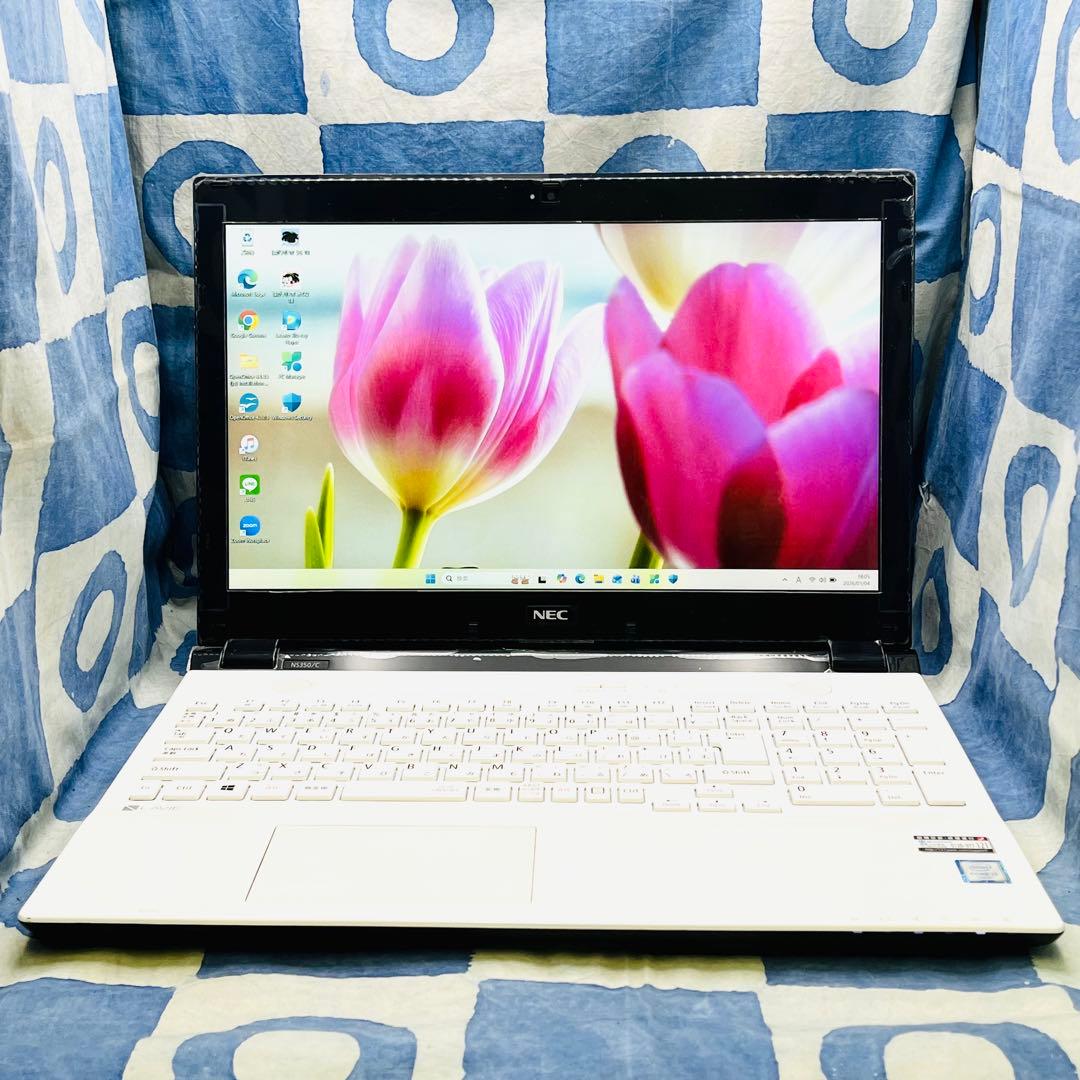 綺麗ブルーレイ！快適SSD☆爽やか白ノートパソコン♪カメラ付！Windows11