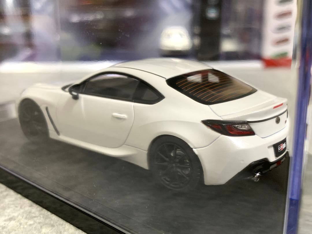 ハイストーリー　GR86 RZ クリスタルホワイトパール　1/43ミニカー