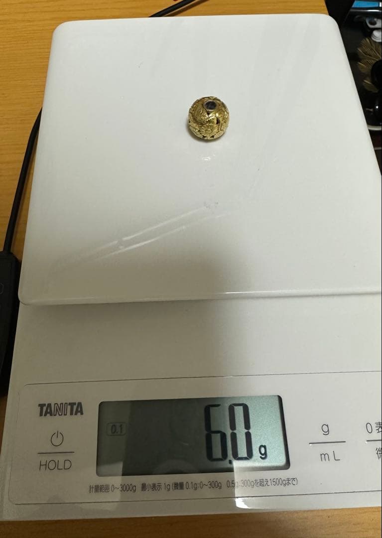 金緒締　緒締　玉　金工　工芸品　江戸　骨董古美術