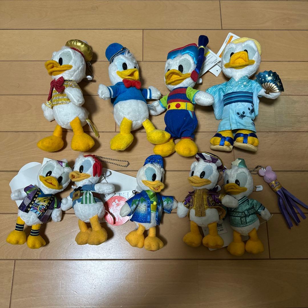 ディズニー ドナルド ぬいぐるみバッジ